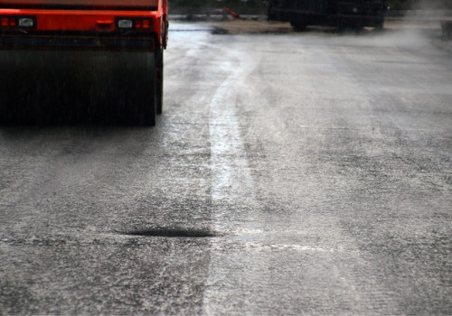 Asphalt Distributors in Illinois provide quick, easy asphalt needs for any road